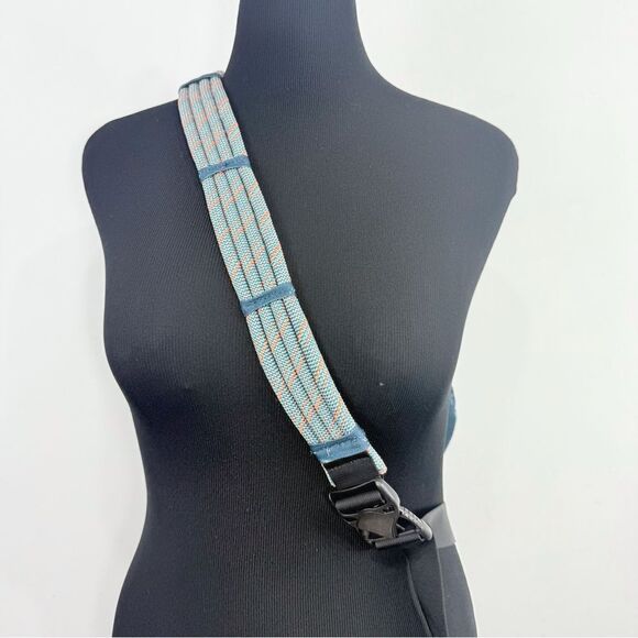 KAVU Green White Nylon Surfer Graphic Rope Strap Nylon Sling Bag - Picture 4 of 15